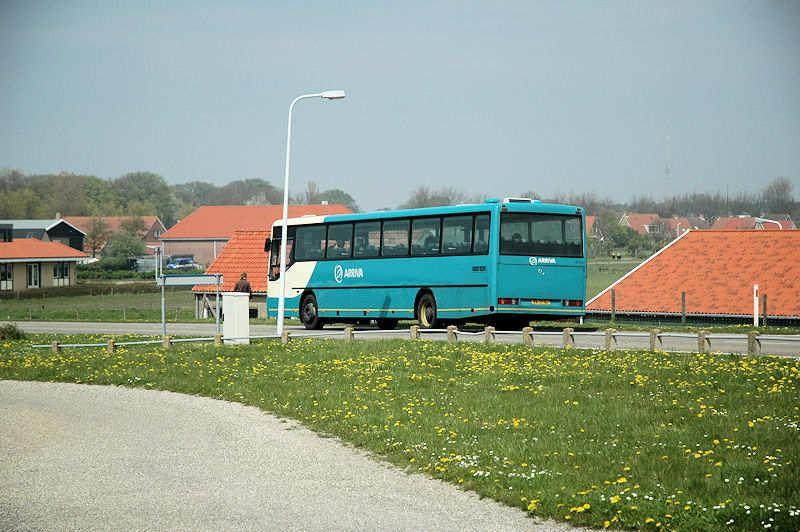 Ein Linienbus auf Ameland